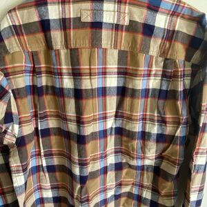 Men’s Duluth trading free swing flannel. New with tags.